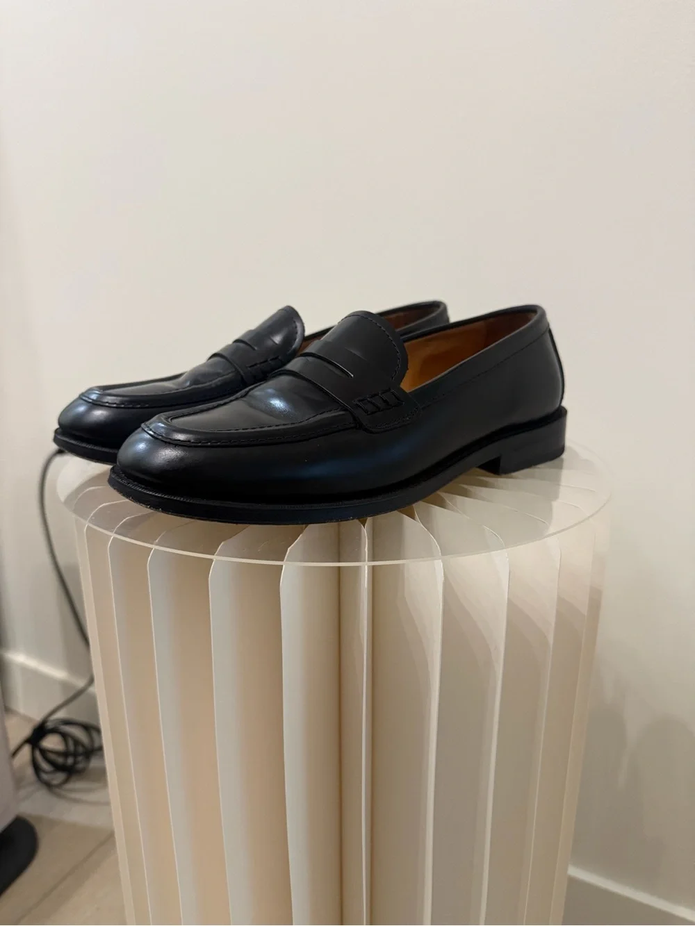 Banana Republic Black Leather Women's Penny Loafers